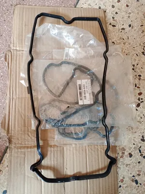 Top Cover Seals Nissan