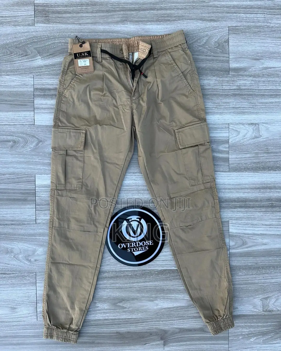 Classy Cargo Trousers. Kaki