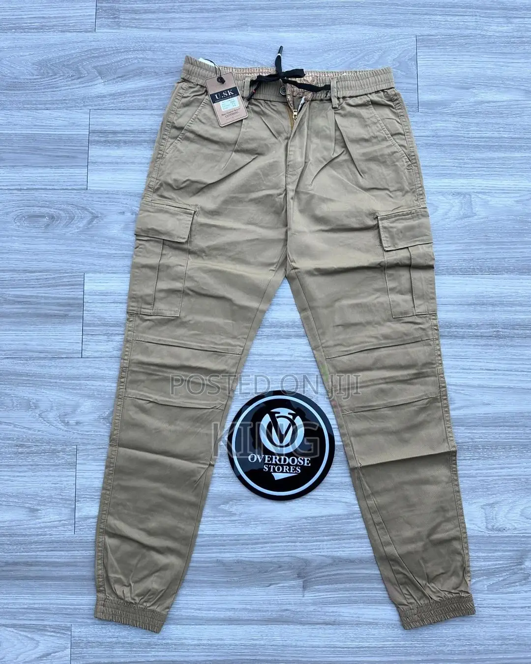 Classy Cargo Trousers. Kaki