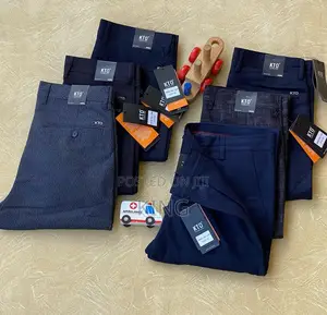 Kaki Trousers. Men's Classic Fit