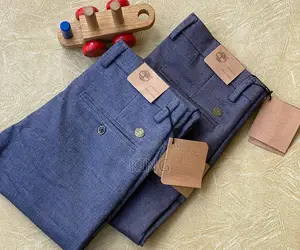 Kaki Trousers. Men's Classic Fit