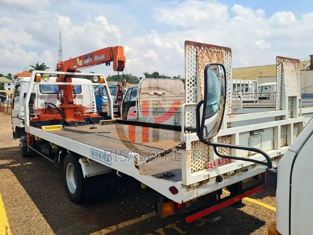 Crane Truck