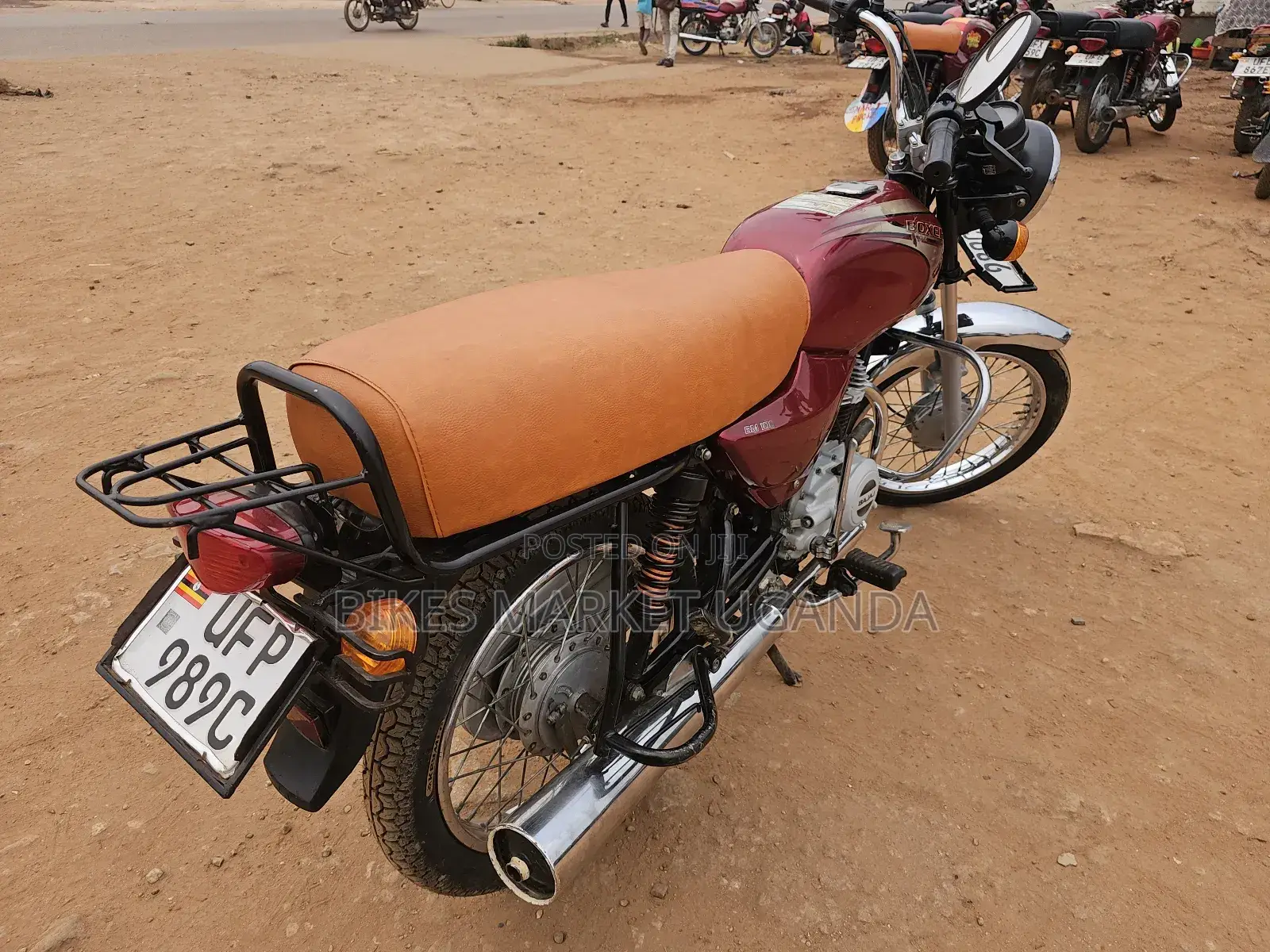 Bajaj Boxer 2023 Red