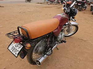 Bajaj Boxer 2023 Red
