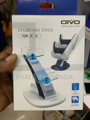 , Charges 2 Controllers in 2-3