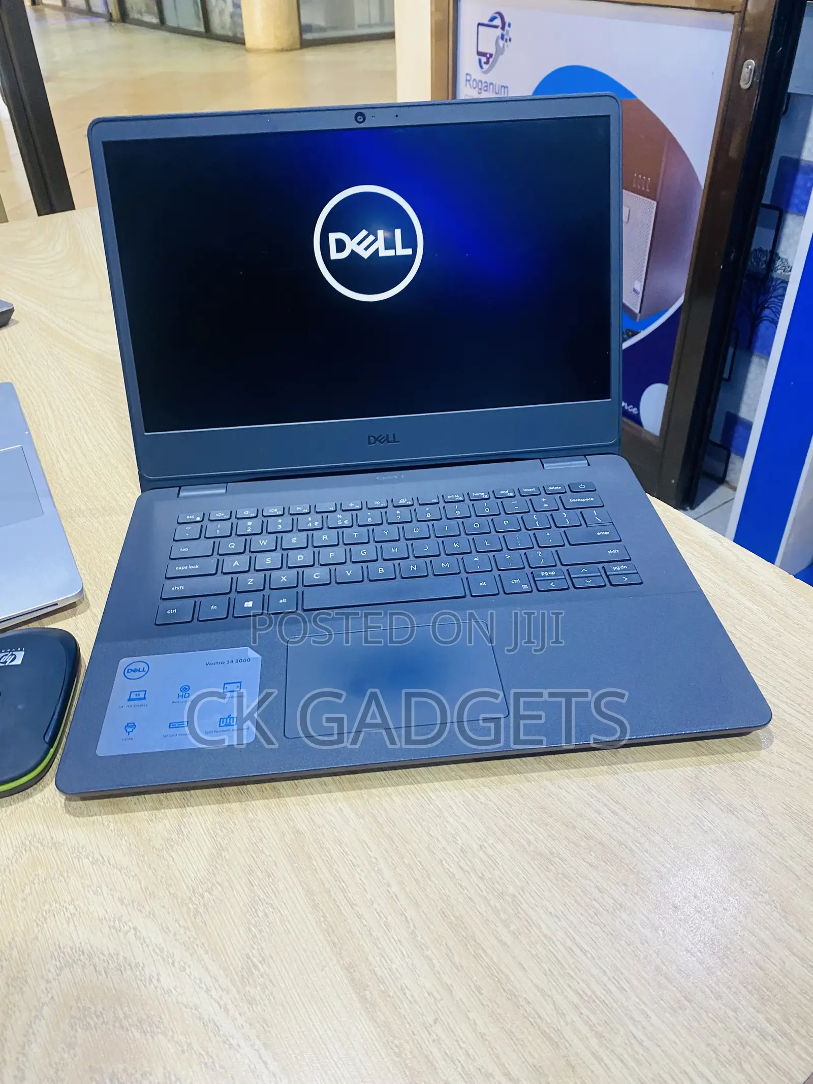 Laptop Dell Vostro 14 3000 8GB Intel Core I5 HDD+SSD 1T