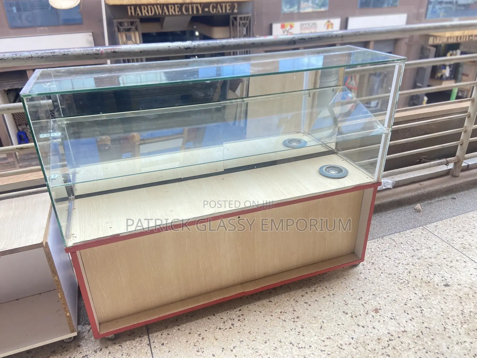Glass Counters