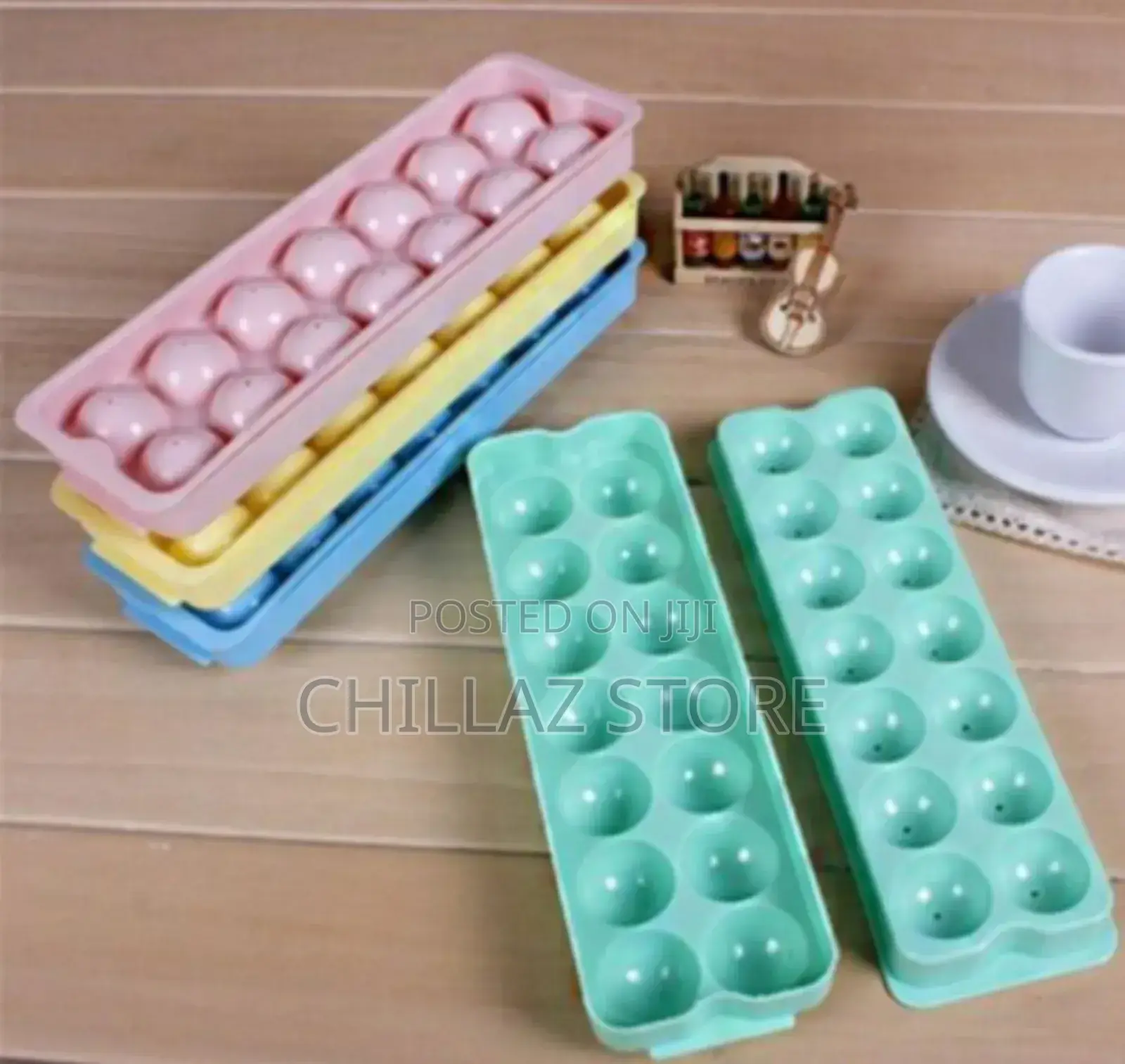 Plastic Ice Cube Tray