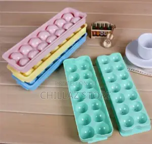 Plastic Ice Cube Tray