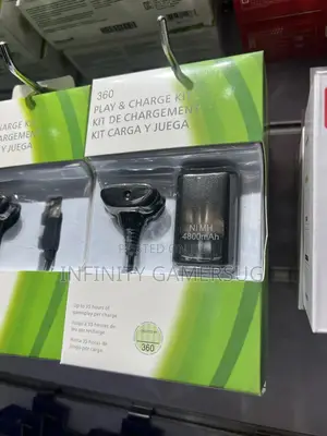 Xbox Play and Charge Kit