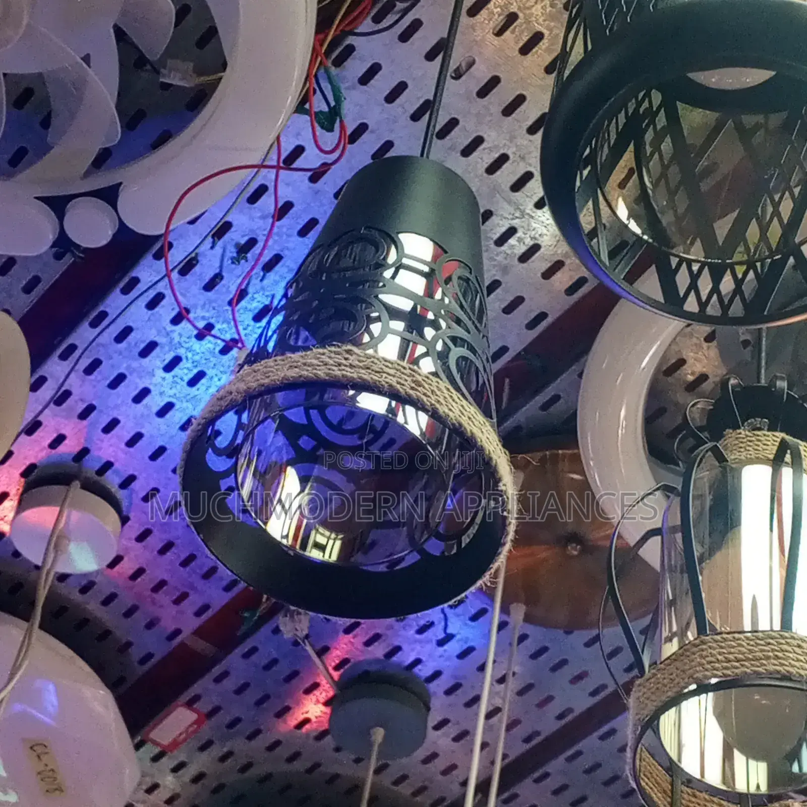 Cornlike Pendant Light Bulb