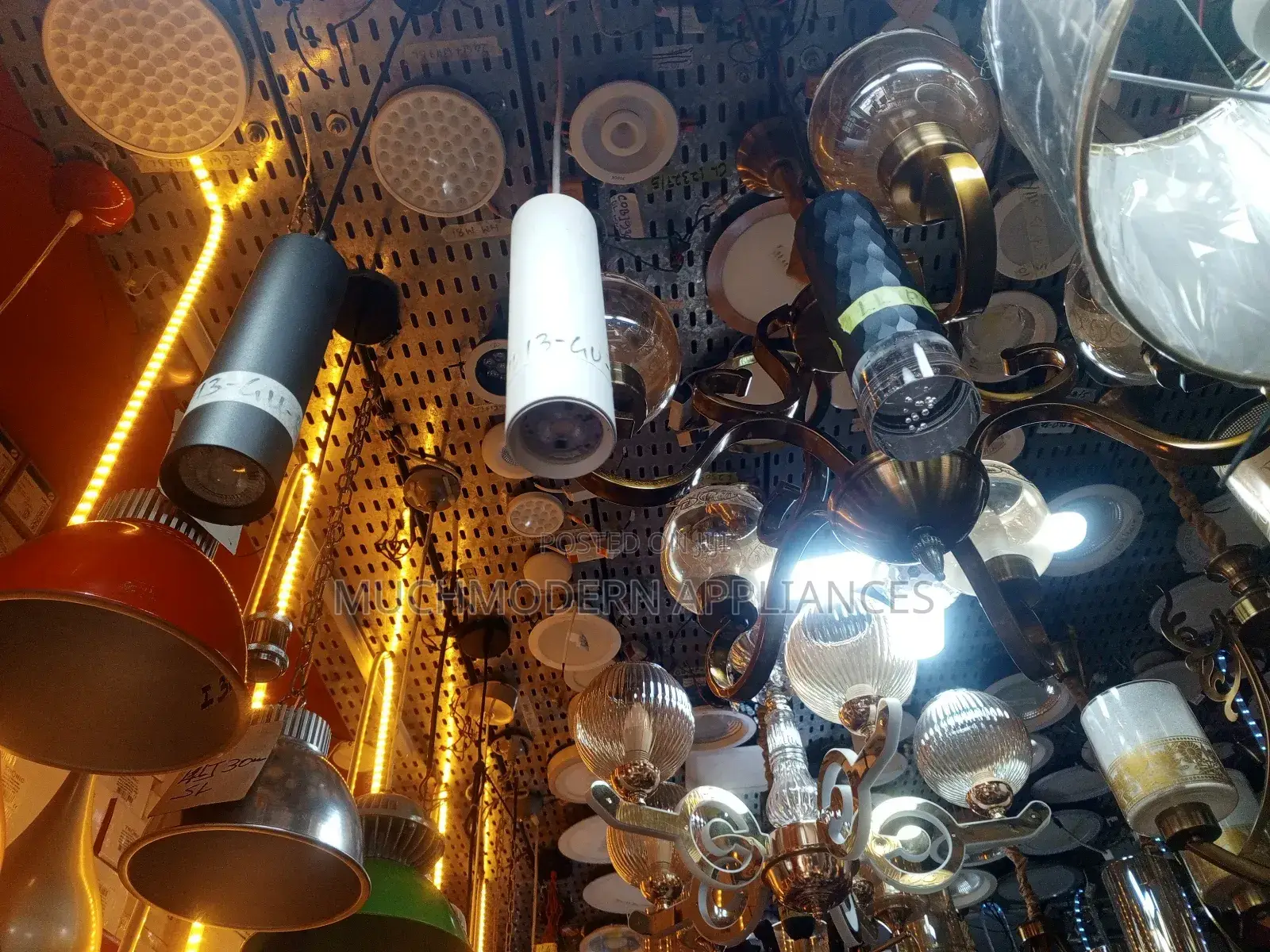 Pendant Light Bulbs for Elegant Receptions