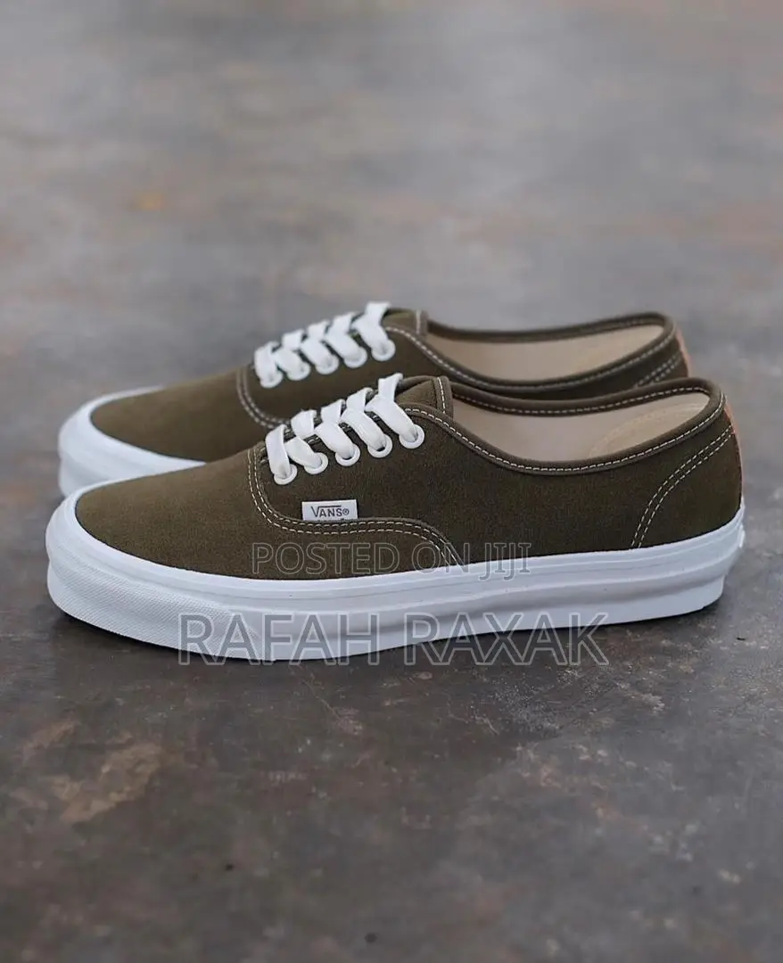 Original Vans Off the Wall “Suede Olive” Sneakers
