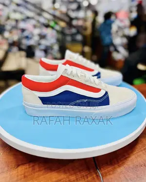Original Unisex Vans Off the Wall Vintage Old Skool Sneaker