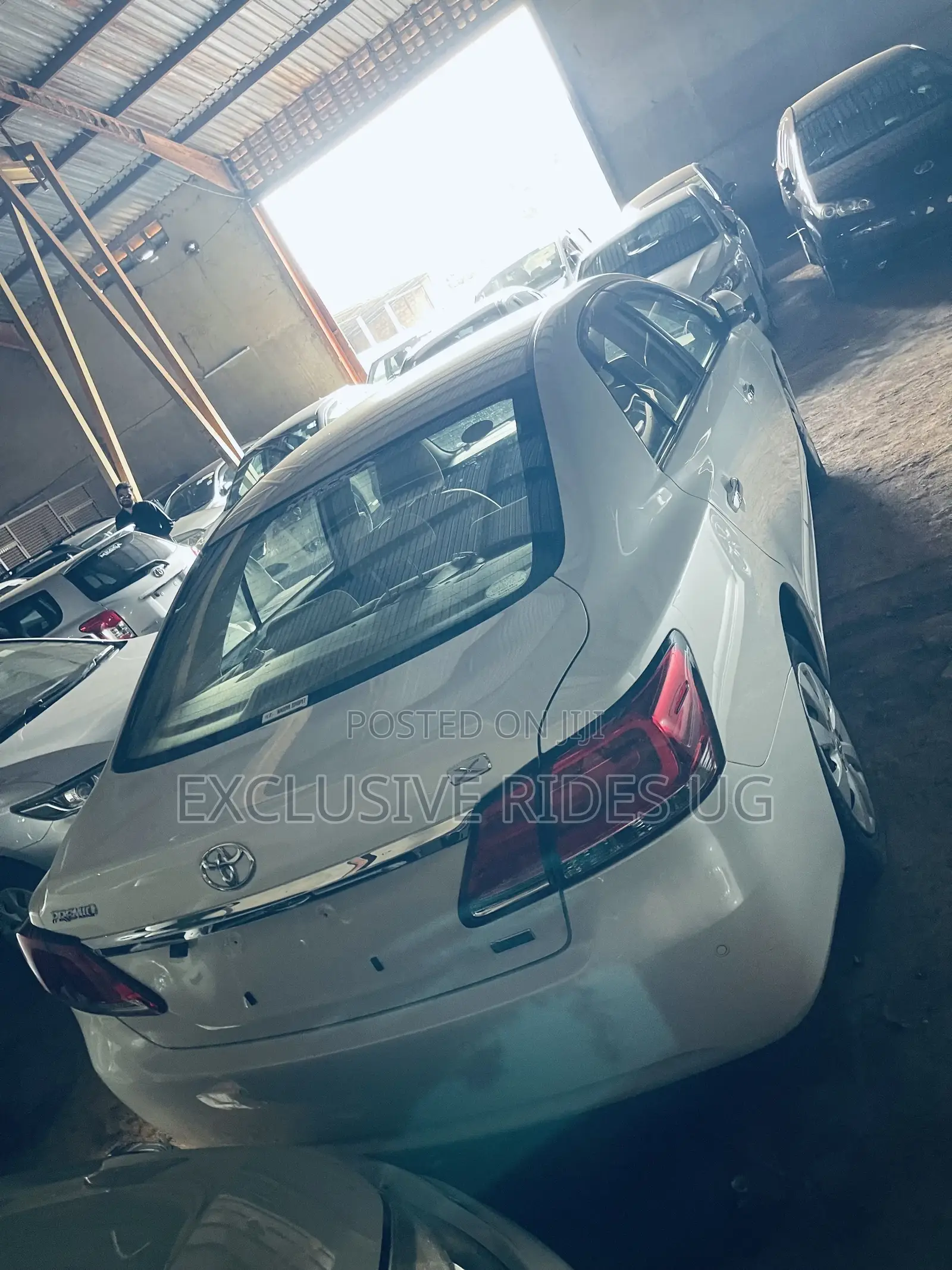 Toyota Premio 1.8 AWD 2017 White