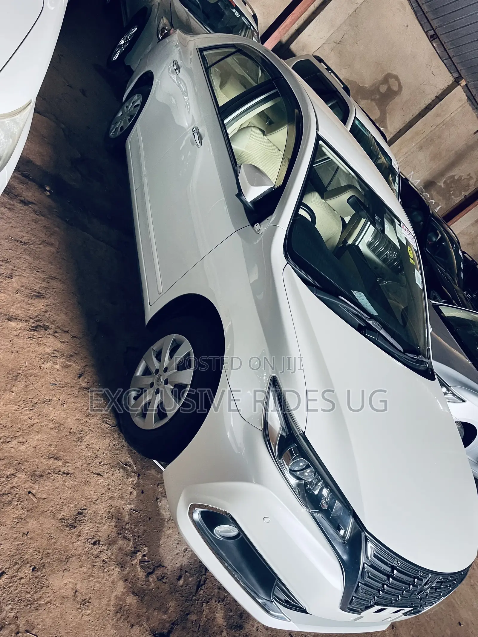 Toyota Premio 1.8 AWD 2017 White