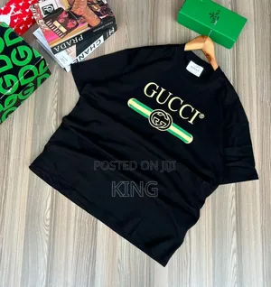 Gucci in T-Shirt. Black