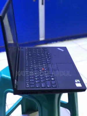 New Laptop Lenovo Thinkpad P15s 32GB Intel Core I7 SSD 1T