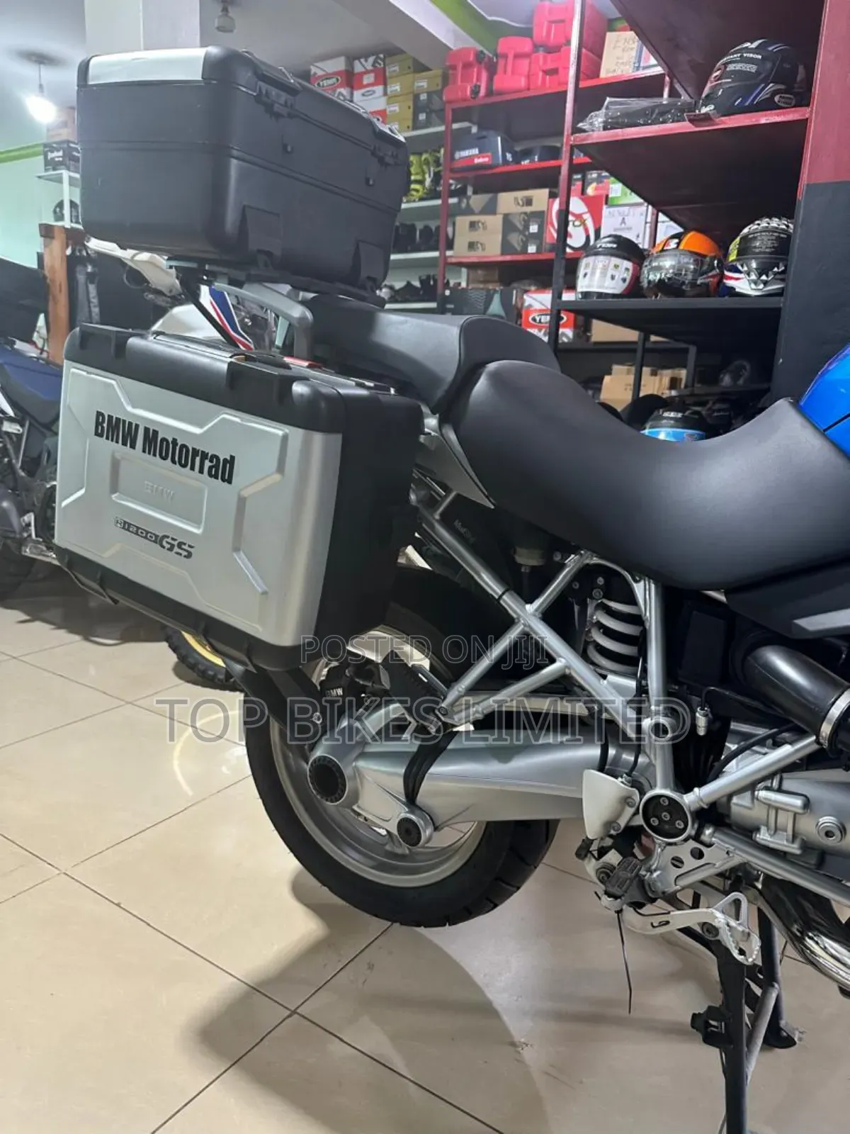 BMW 1200 2016 Blue