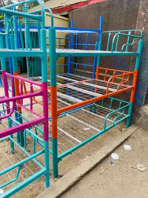 Different Colours Decker Beds