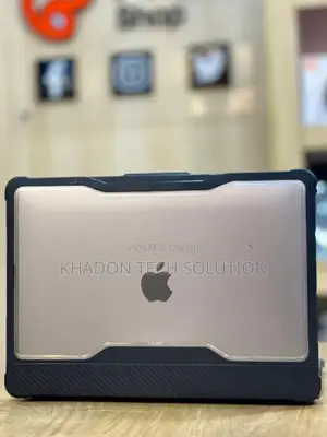 Pro Case Macbook Cover or Cases