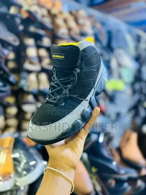 Air Jordan 9 Retro