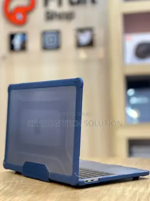 Macbook Cover / Apple Laptop Cases