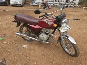 Bajaj Boxer 2024 Red