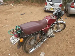 Bajaj Boxer 2024 Red