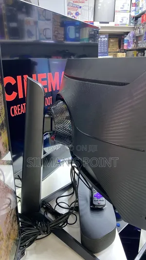 Samsung 27" G7 Curved Monitor