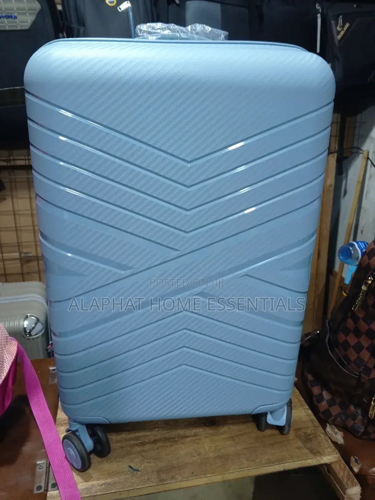 Rubber Travelling Bag/Suitcase( Small)