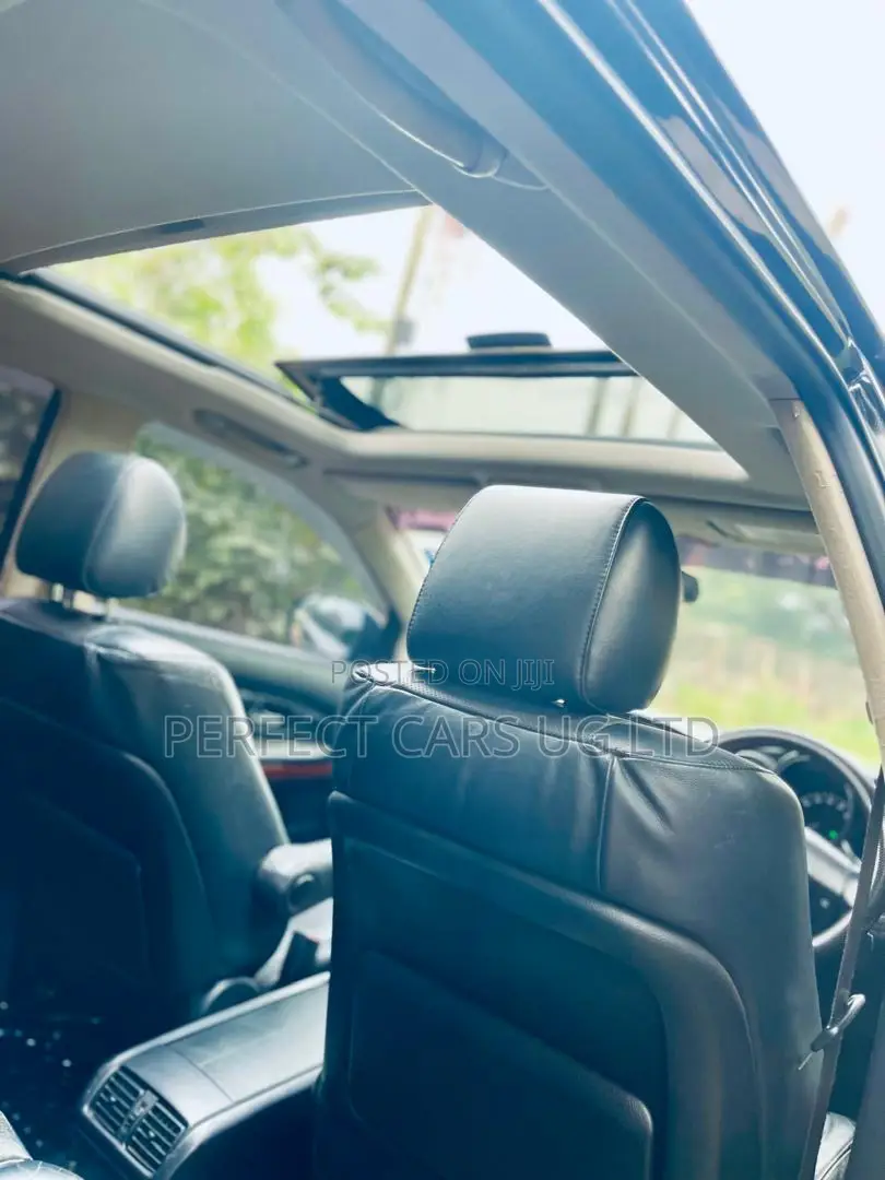 Toyota Harrier 2.4 2008 Black
