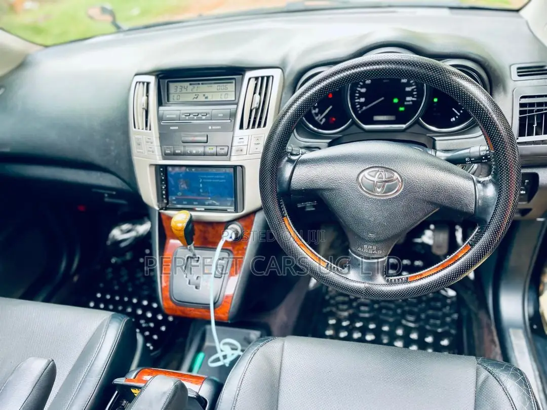 Toyota Harrier 2.4 2008 Black