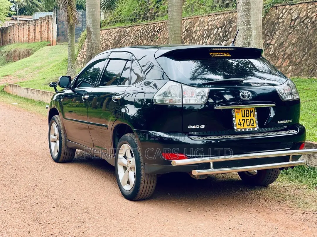 Toyota Harrier 2.4 2008 Black