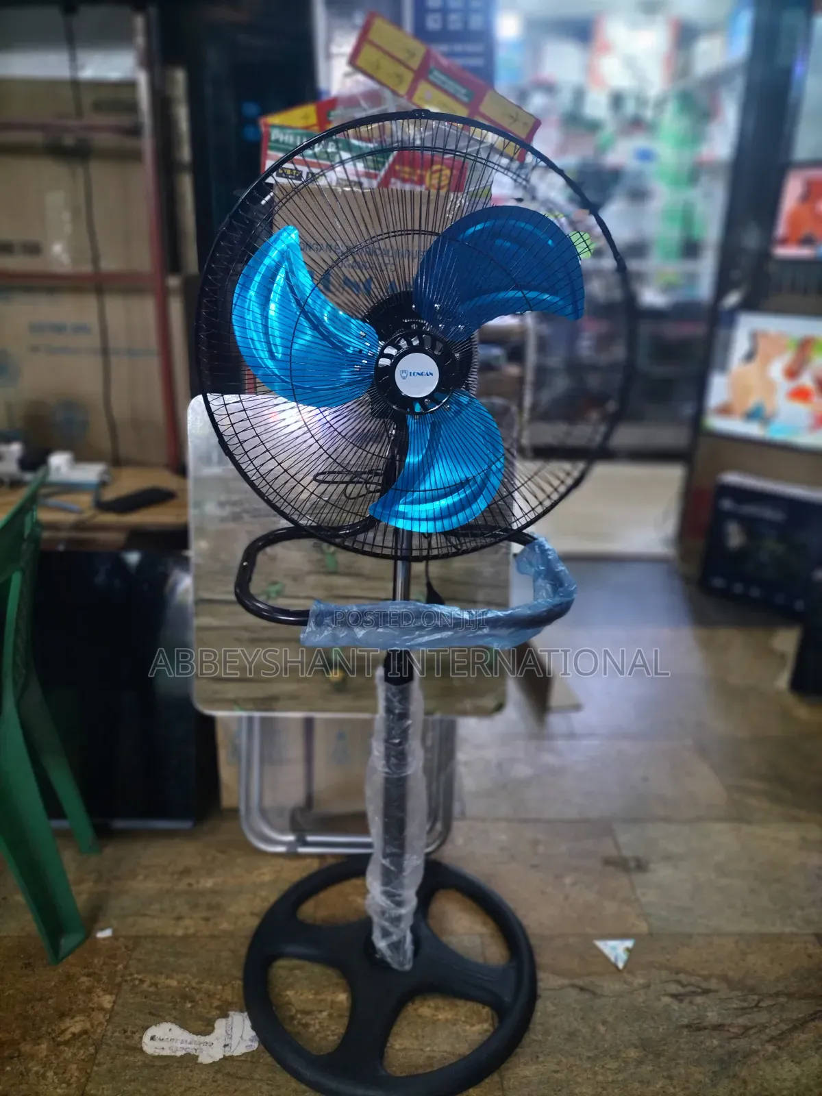 Stand Fan Metallic Blade Stand Fan