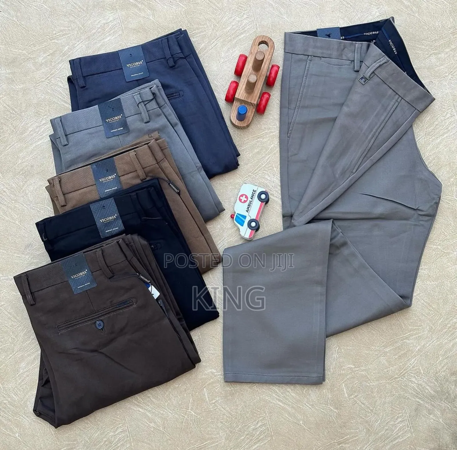 Iconic Pants. Kaki
