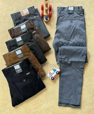 Iconic Pants. Kaki