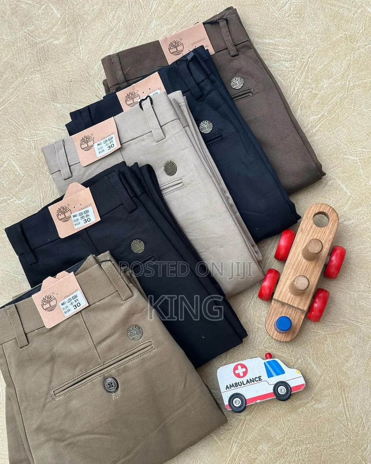 Representative Pants. Kaki