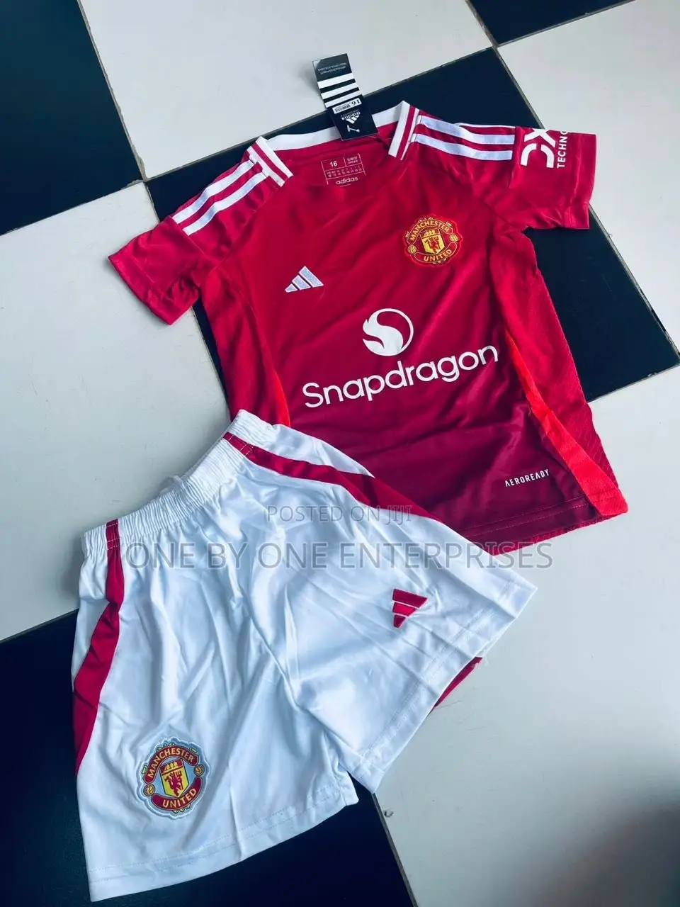 Manchester United Kids Full Kit 24/25 Player's Version