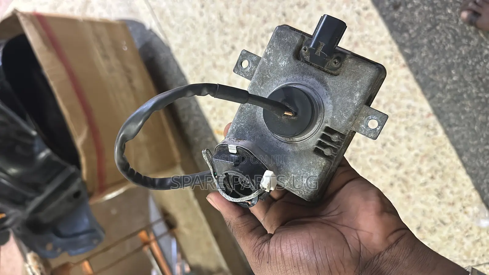 Mitsubishi Headlamp Motor / Computer