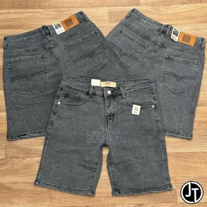 Due Short Jeans