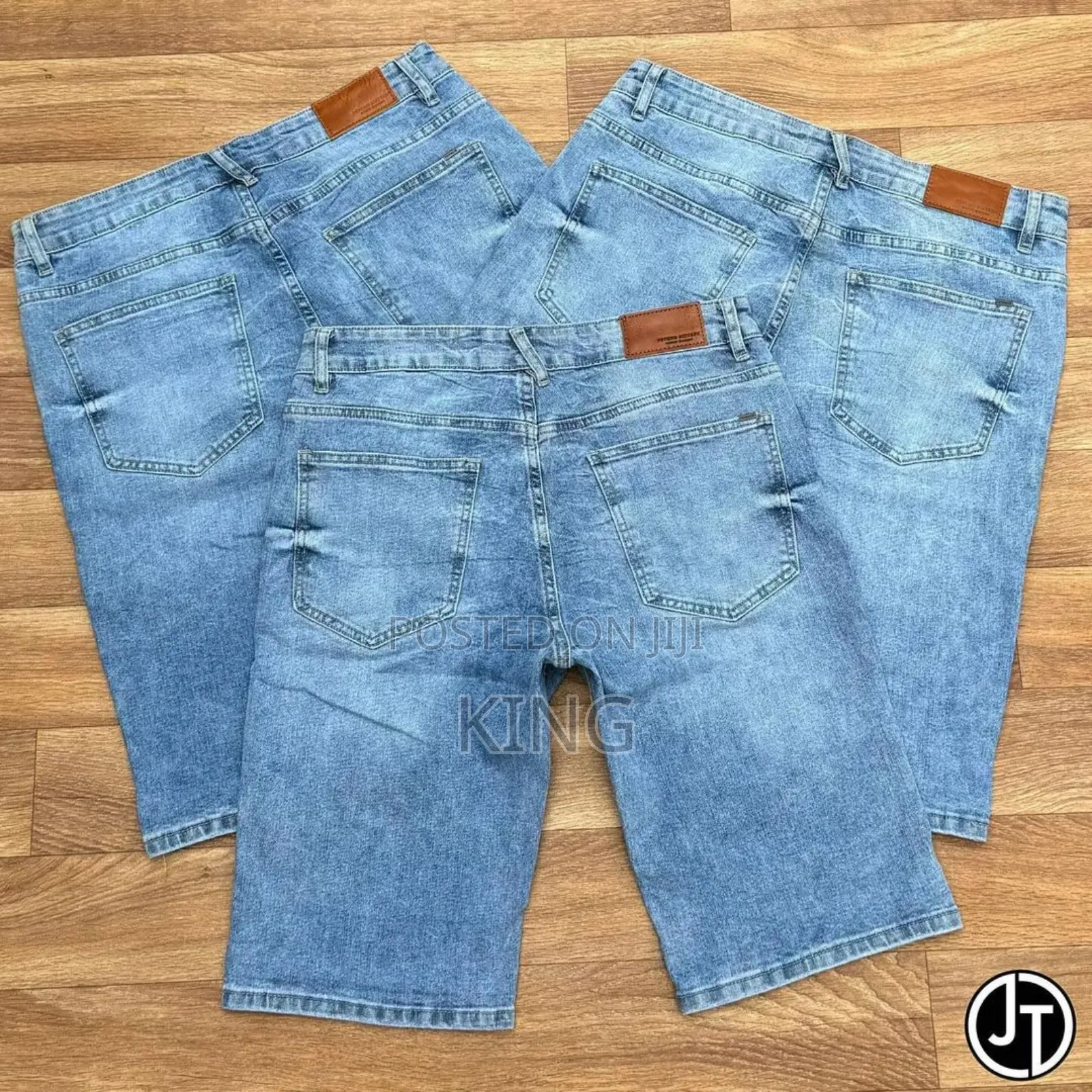 Sky-Blue Short Jeans