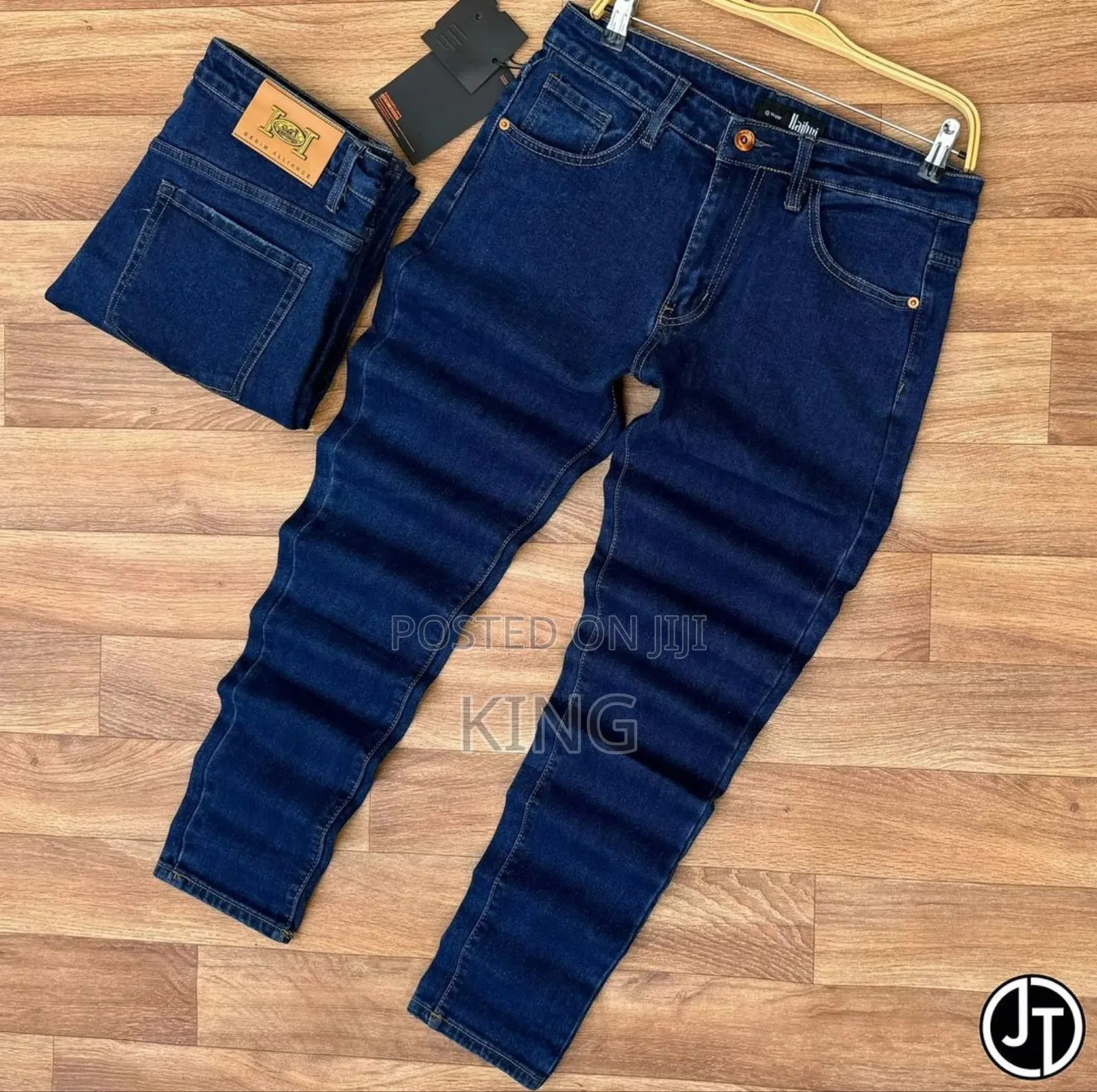 Duz Jeans.
