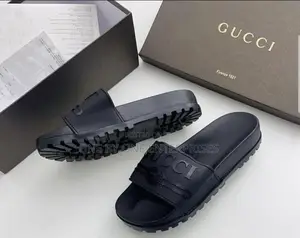 Gucci Slides Unisex Push In