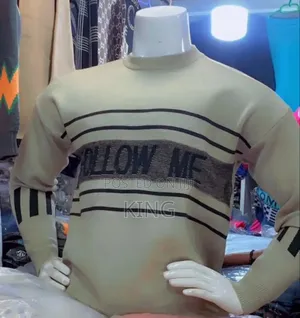 Wollofem Sweater