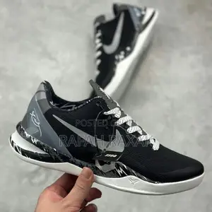 Original Black/White Nike Kobe 8 Basketball Shoes