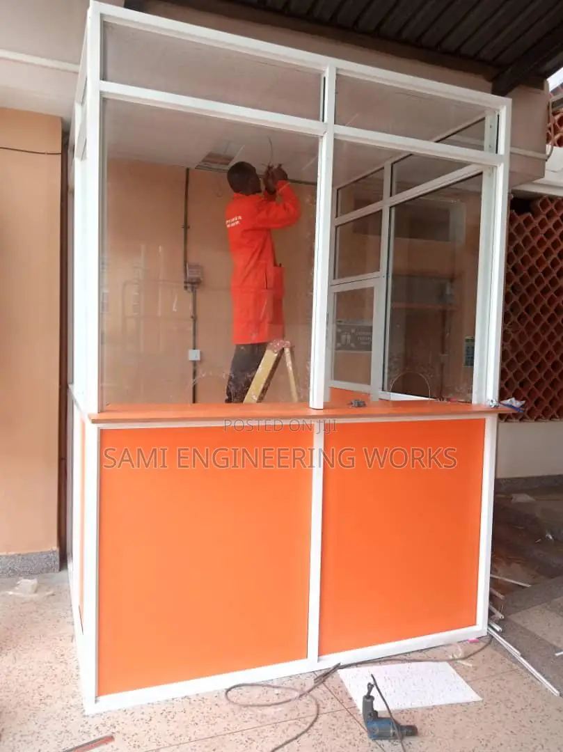 Aluminum Partitioning Bunga