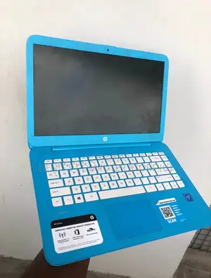 Laptop HP Stream 14 4GB Intel Celeron SSD 128GB