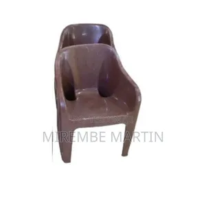 Plastic Sofa Like Chairs