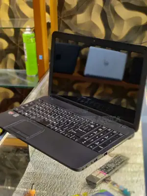 New Laptop Toshiba Satellite C55 4GB AMD A6 HDD 500GB